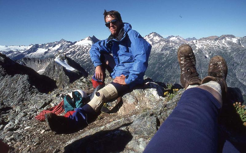Ptarmigan Trav 019 Aug-1986 Tim Backman on Arts Knoll.jpg